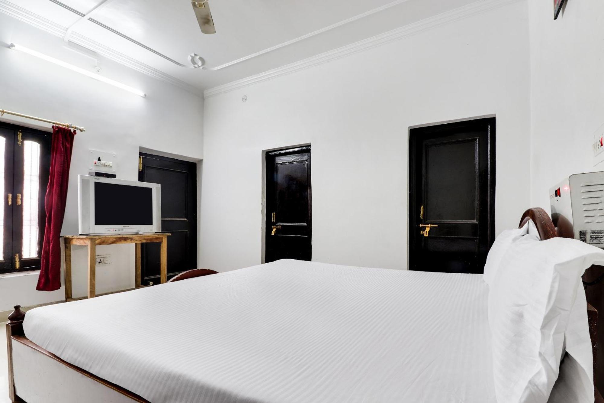 Hotel O Hanuman Bagh Ayodhya Dış mekan fotoğraf