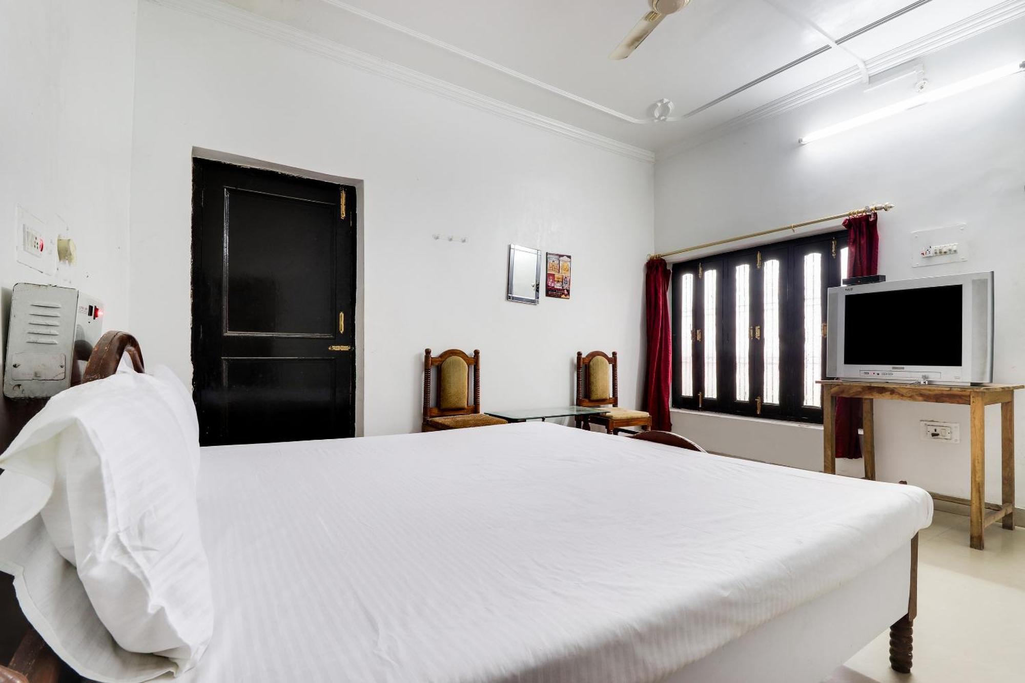 Hotel O Hanuman Bagh Ayodhya Dış mekan fotoğraf