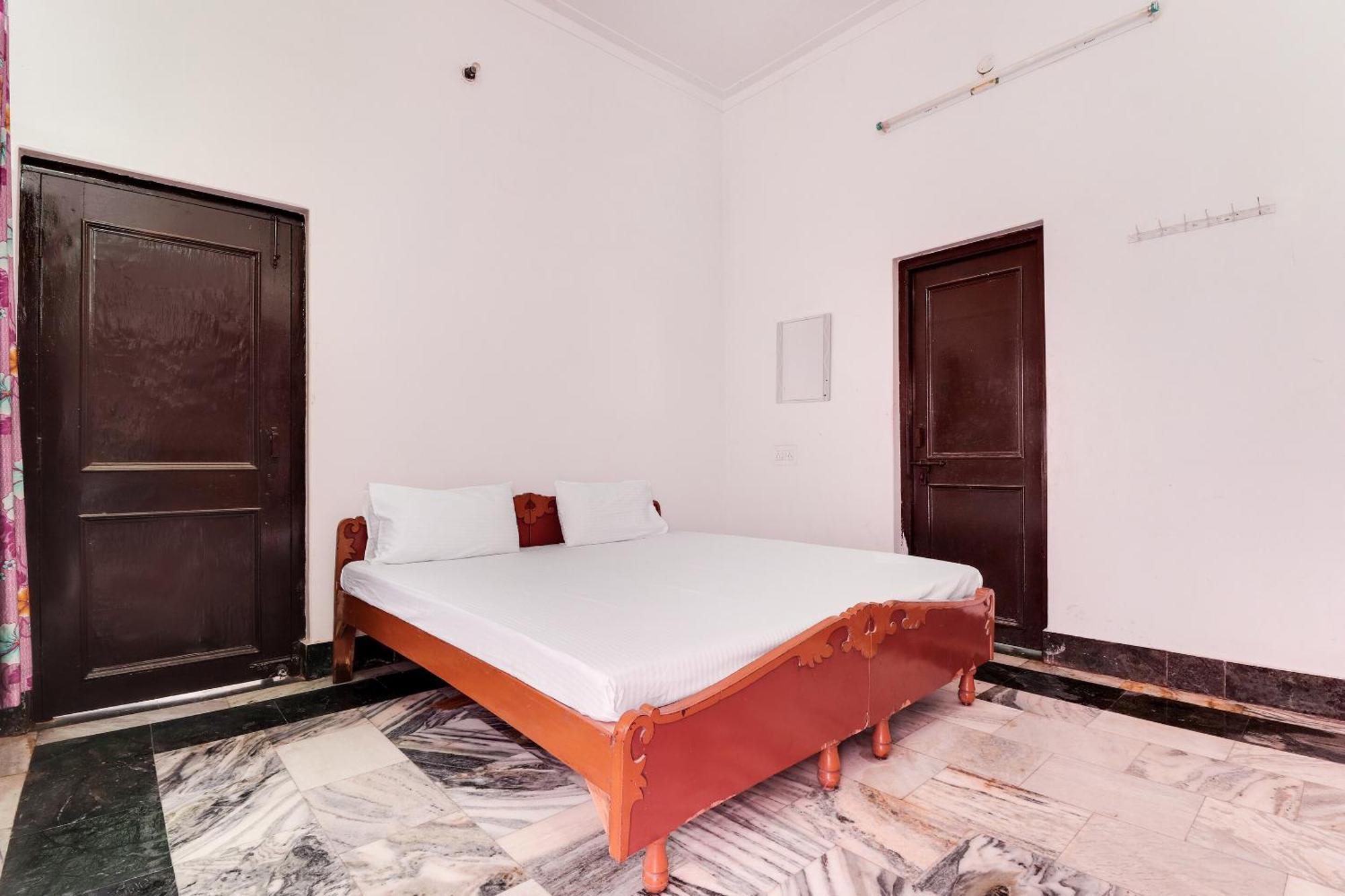 Hotel O Hanuman Bagh Ayodhya Dış mekan fotoğraf